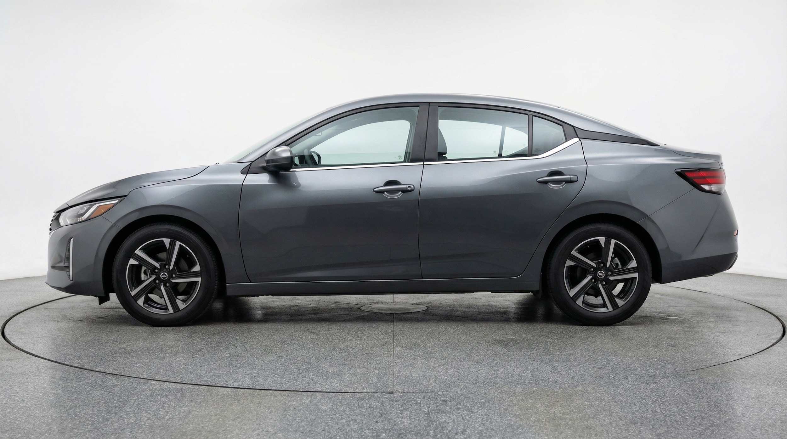 Thumbnail: 2025 Nissan Sentra - 4