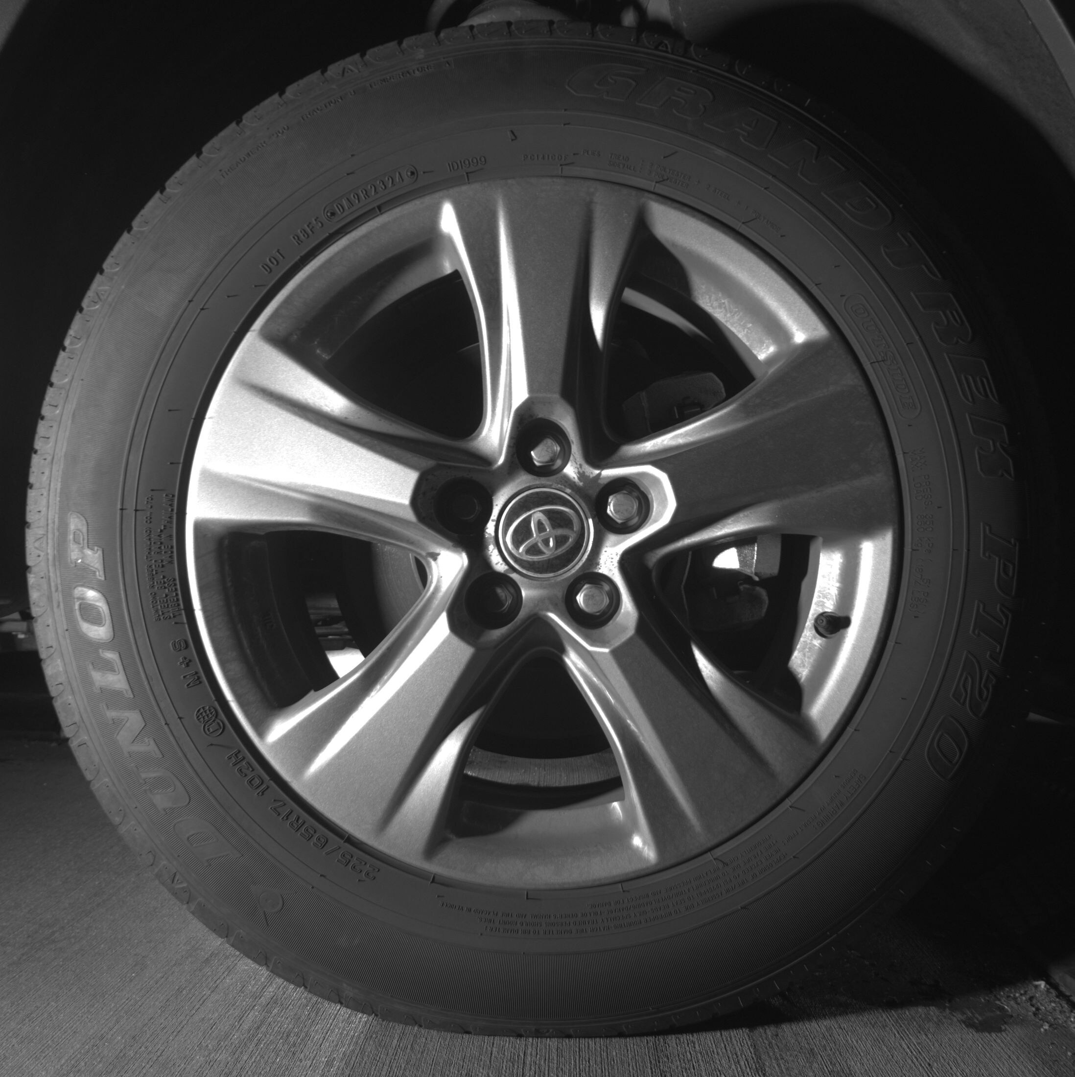 Thumbnail: 2025 Toyota RAV4 - 10