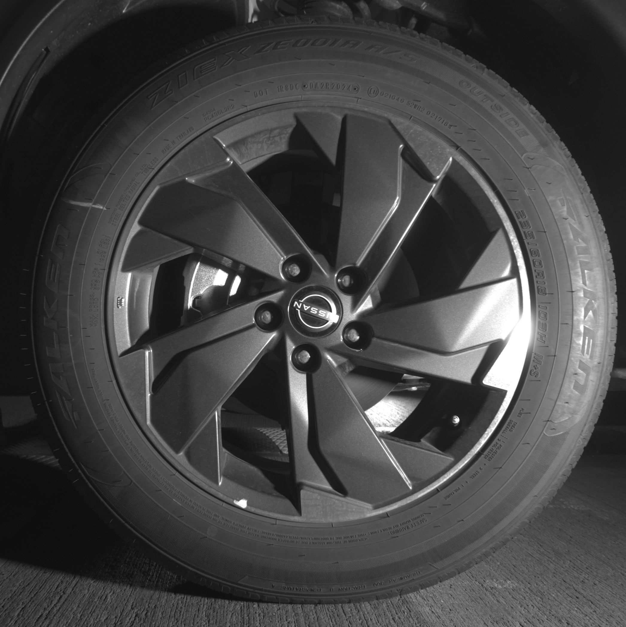 Thumbnail: 2025 Nissan Rogue - 9