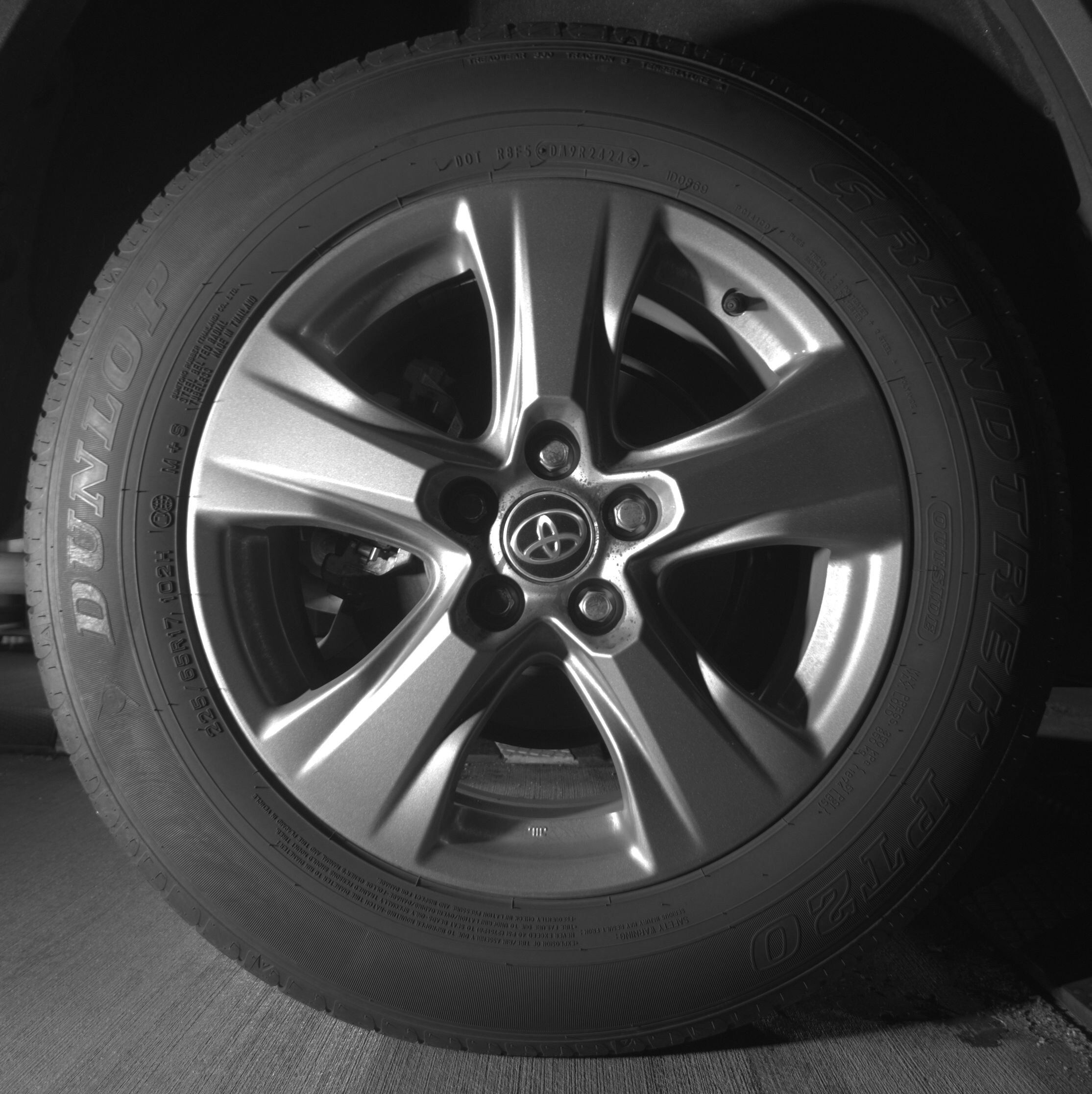 Thumbnail: 2025 Toyota RAV4 - 12