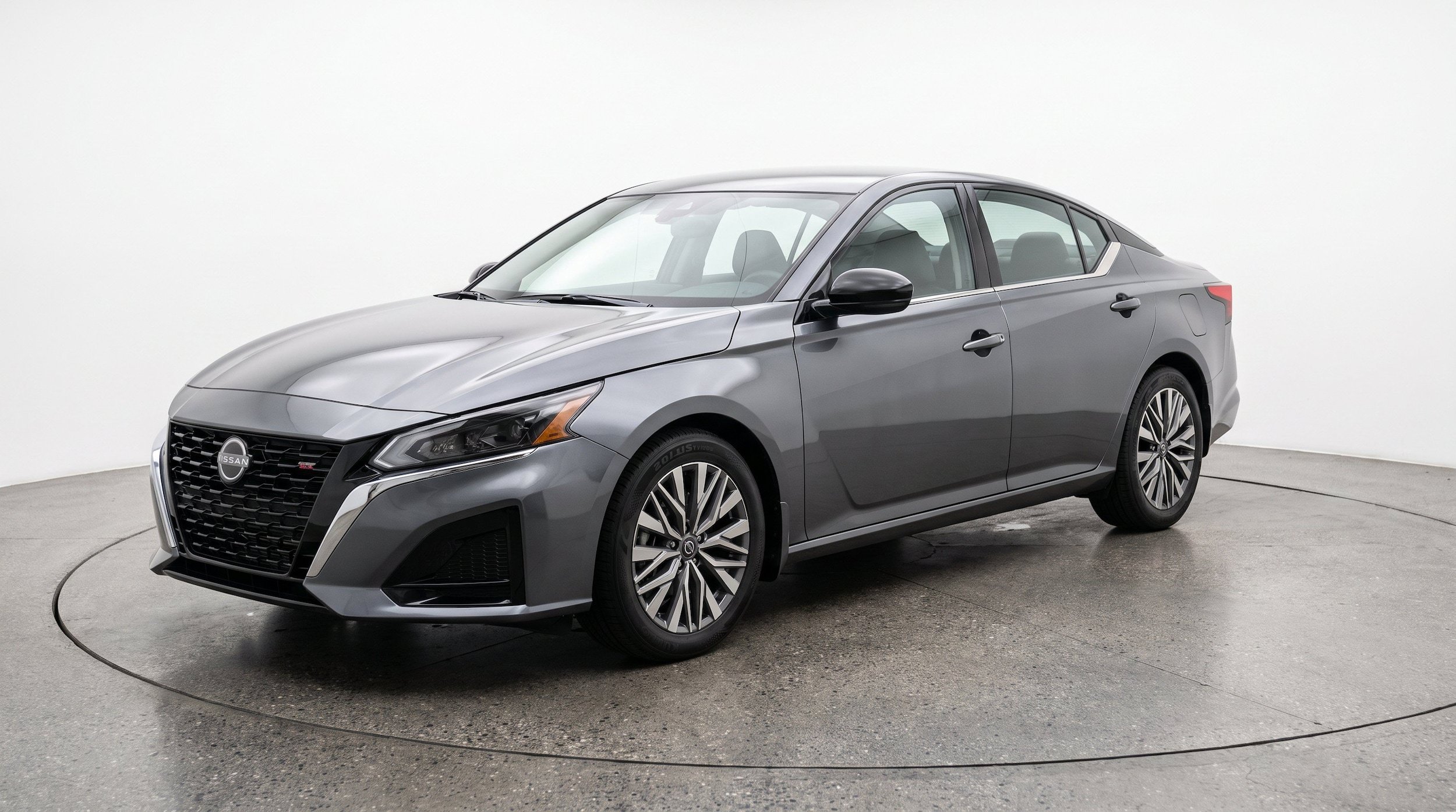 Thumbnail: 2025 Nissan Altima - 3