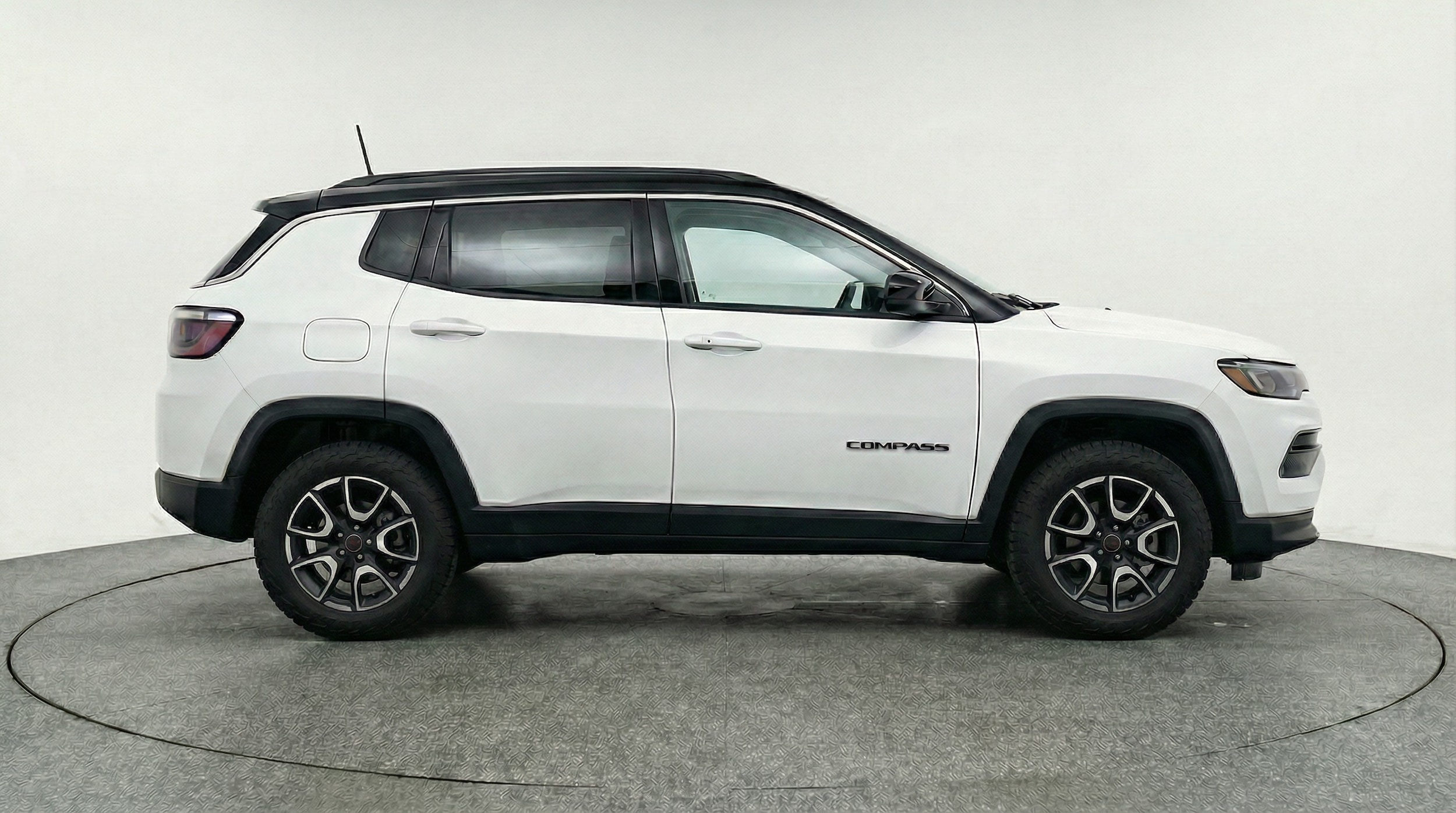 Thumbnail: 2025 Jeep Compass - 8