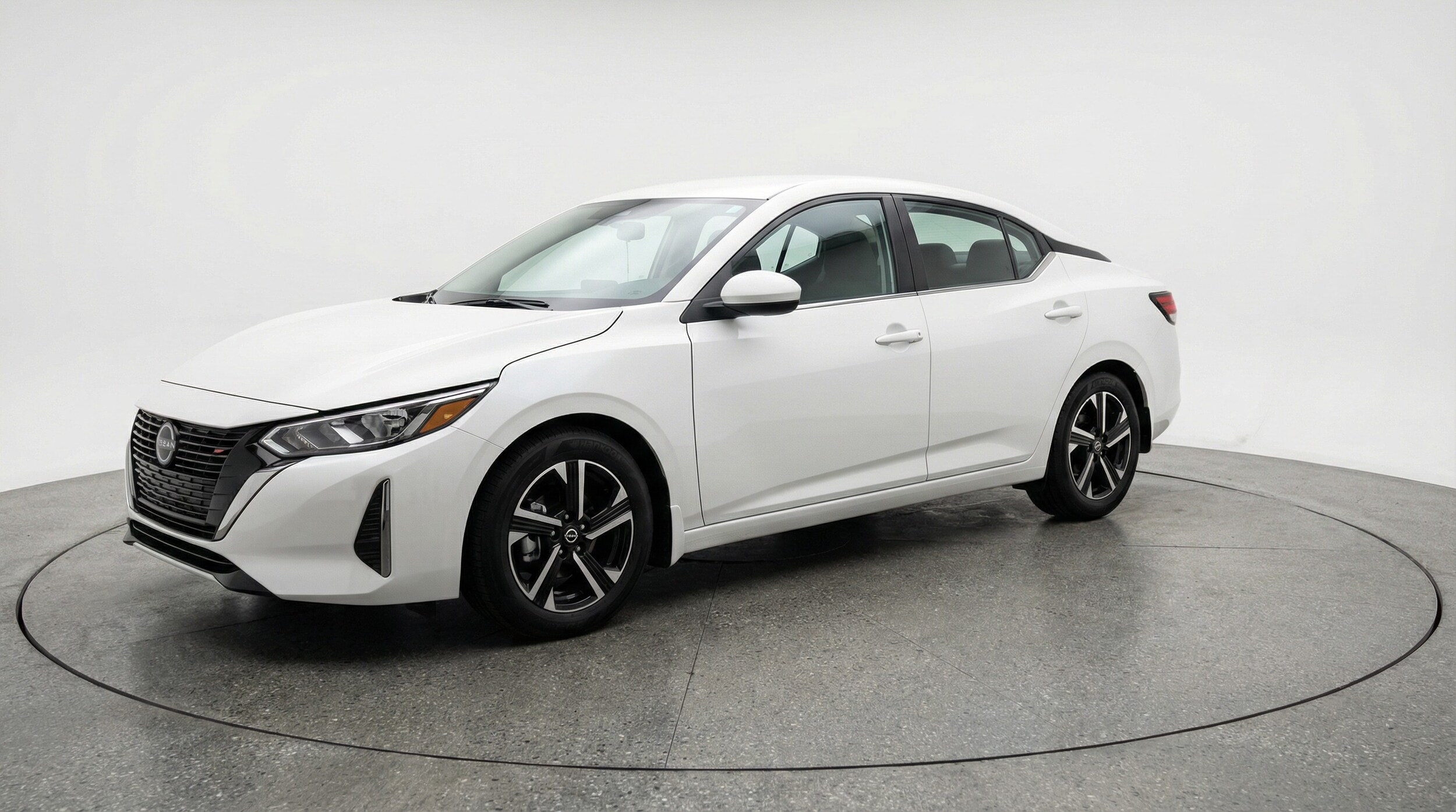 Thumbnail: 2025 Nissan Sentra - 3