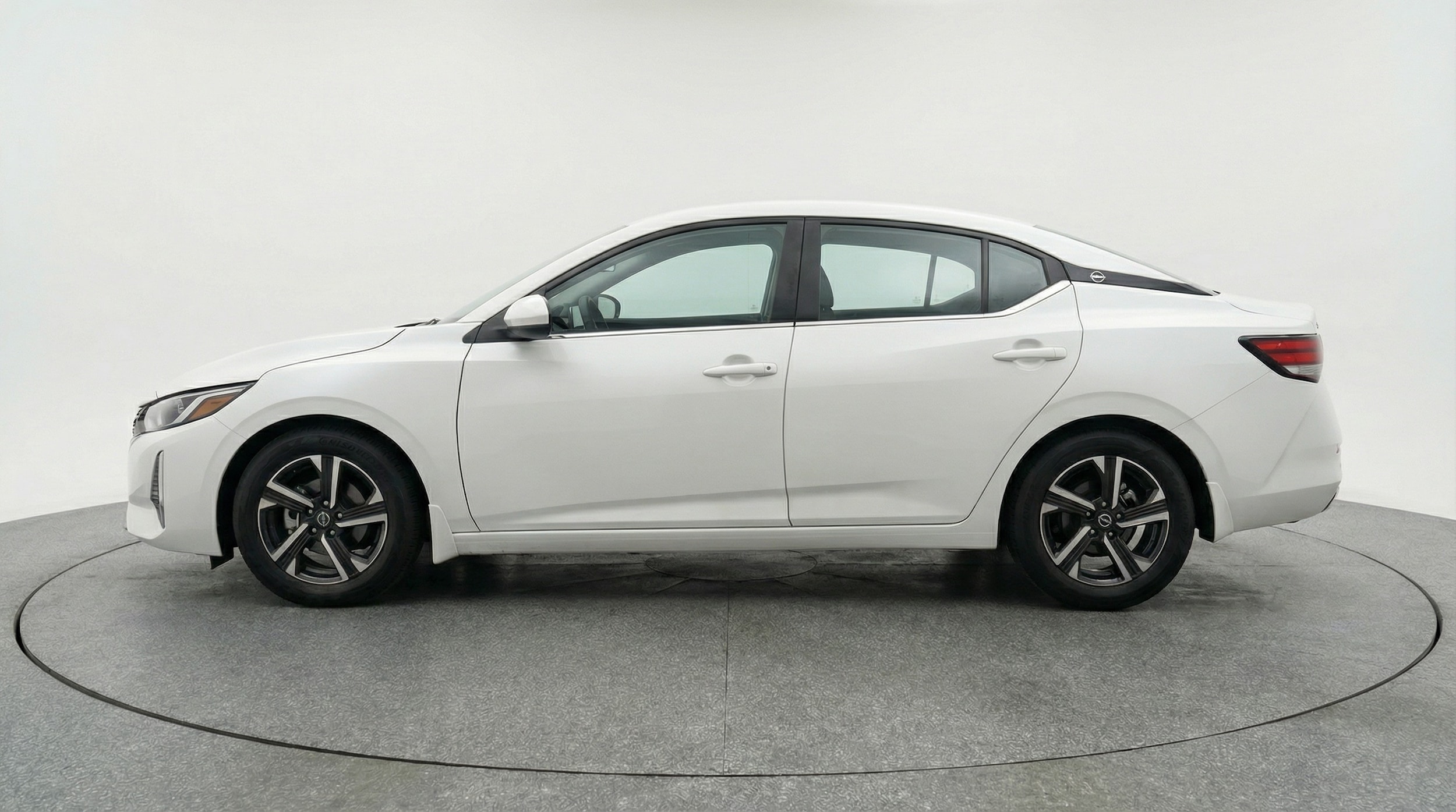 Thumbnail: 2025 Nissan Sentra - 4