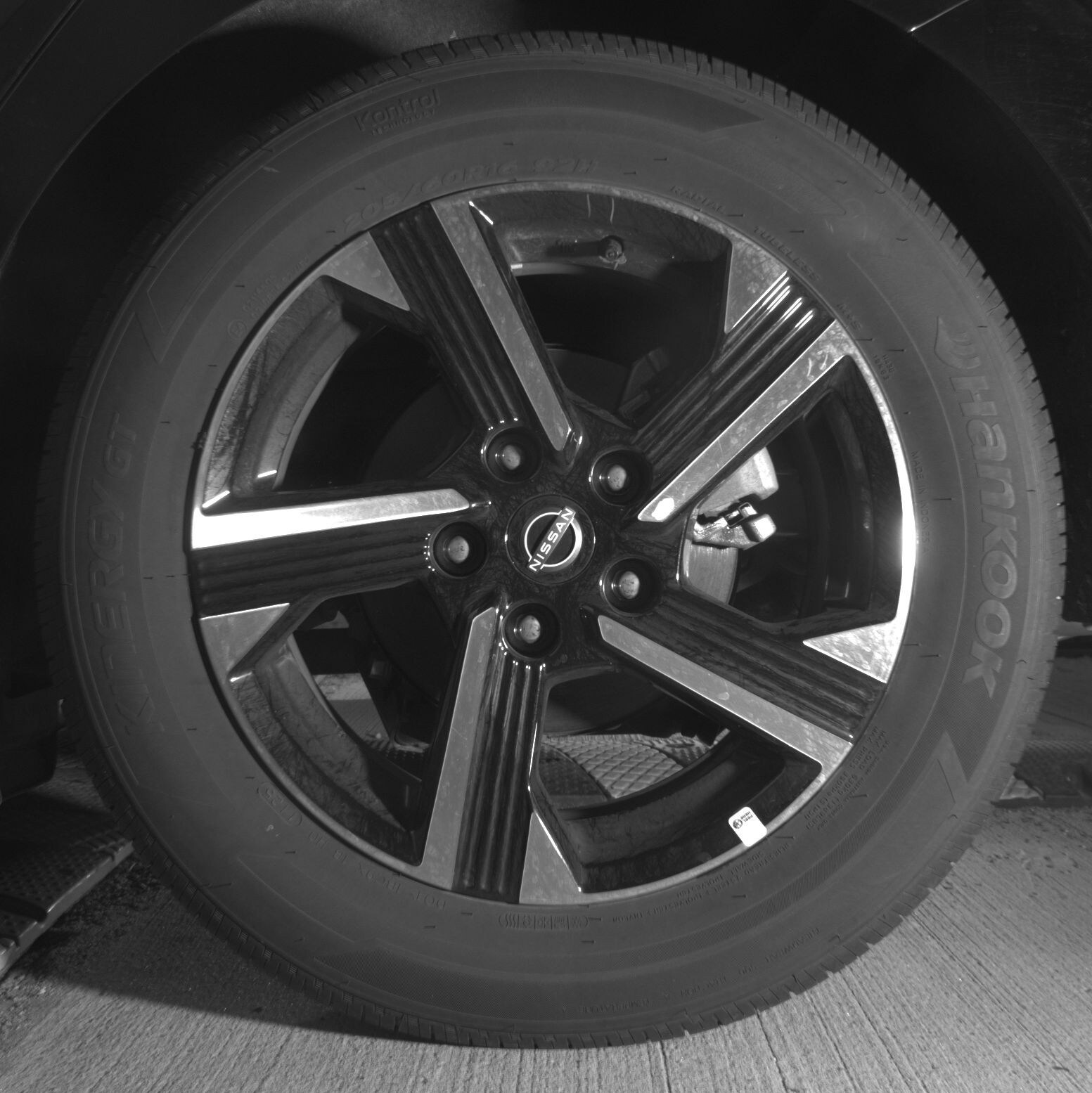 Thumbnail: 2025 Nissan Sentra - 11