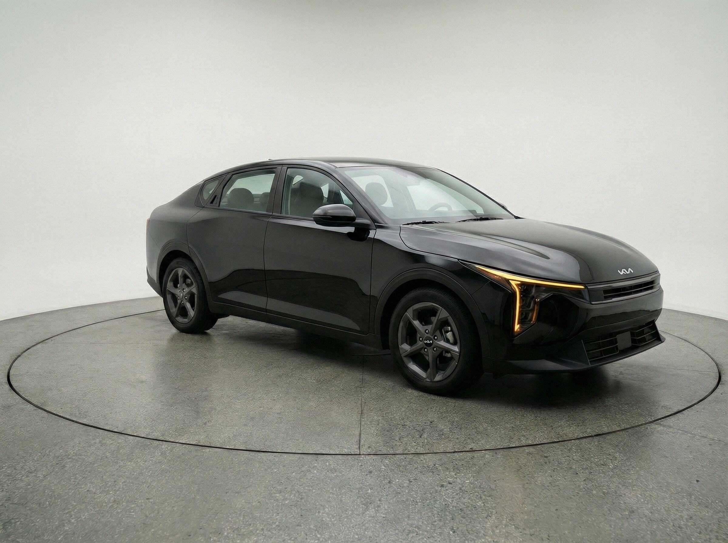Thumbnail: 2025 Kia K4 - 1