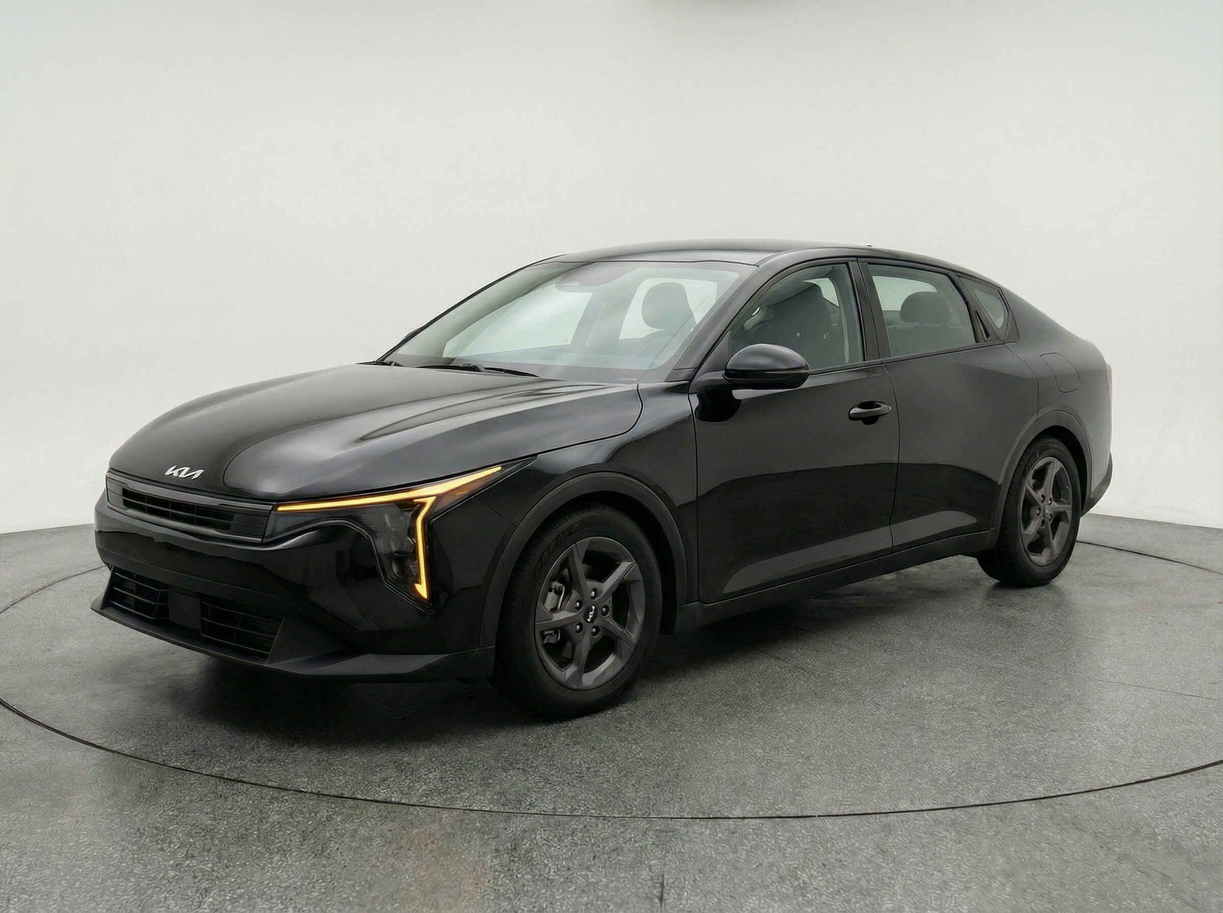 Thumbnail: 2025 Kia K4 - 3
