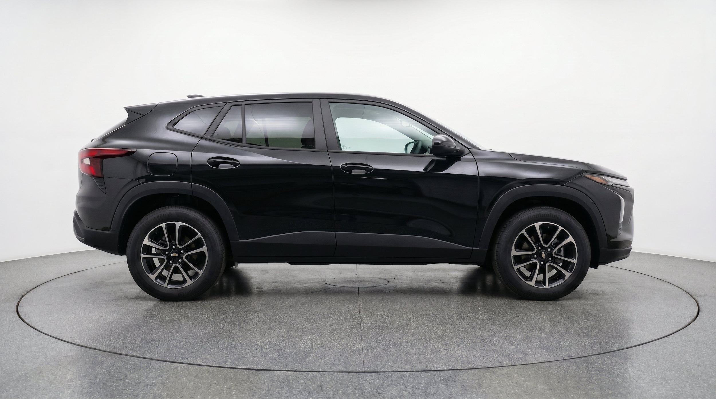 Thumbnail: 2025 Chevrolet TrailBlazer - 11