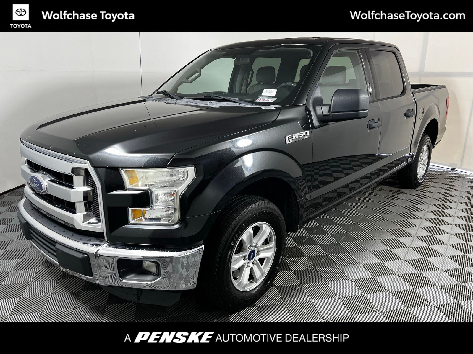 2015 Ford F-150 XLT SuperCrew 145-in's photo