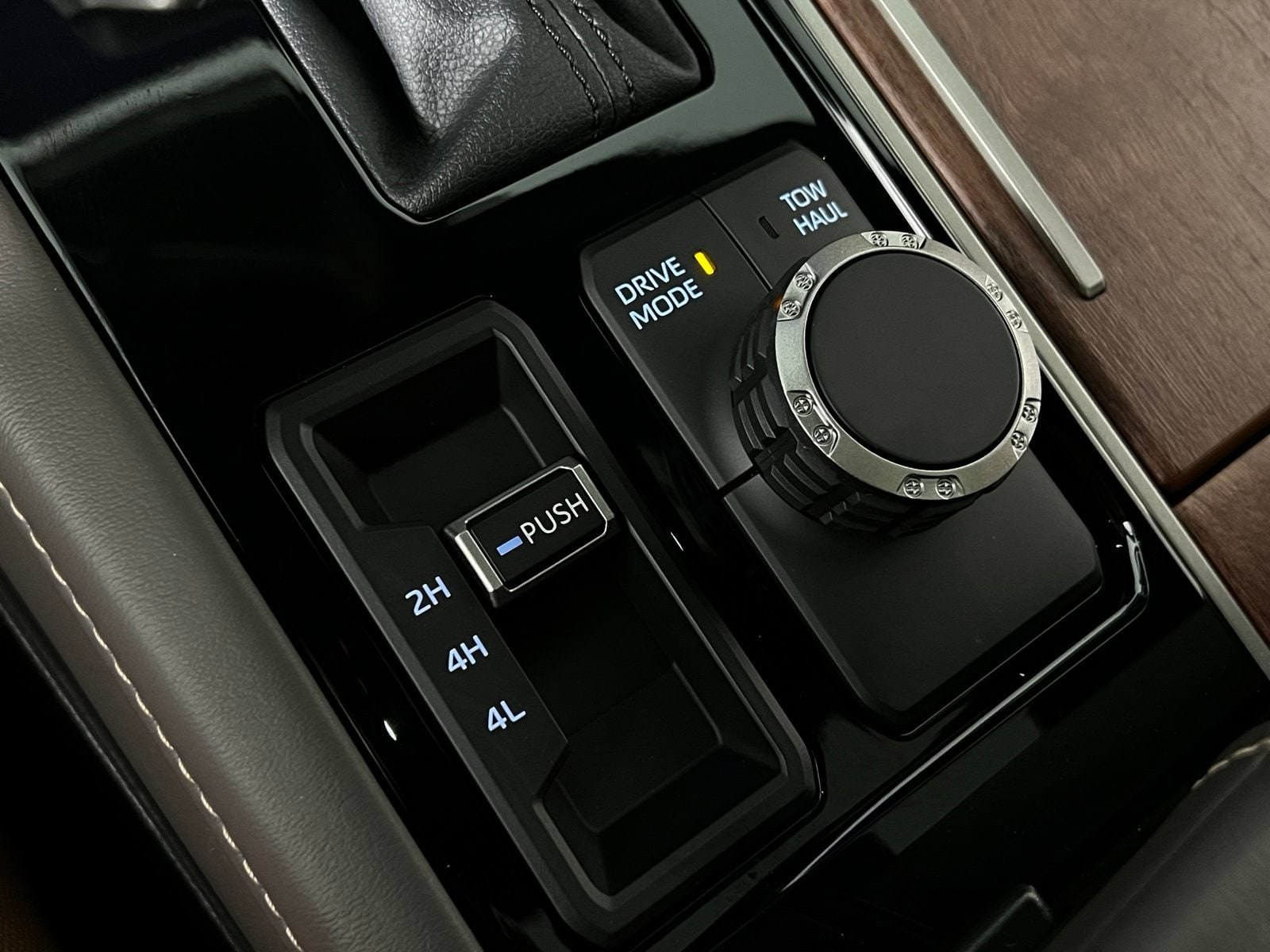 2026 Toyota Tundra 1794 Edition - Photo 14