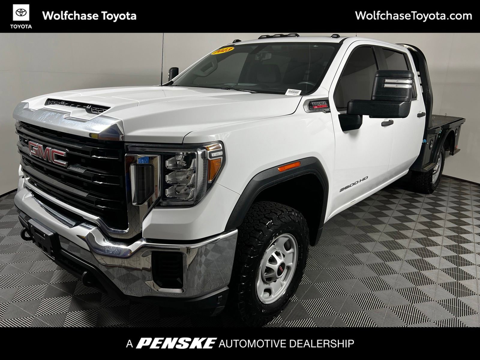 2023 GMC Sierra 4WD Crew Cab Standard Box Pro's photo
