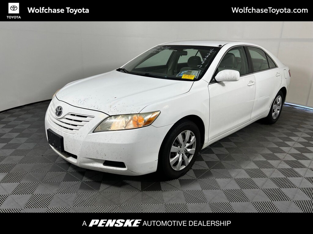 Used 2007 Toyota Camry LE Sedan