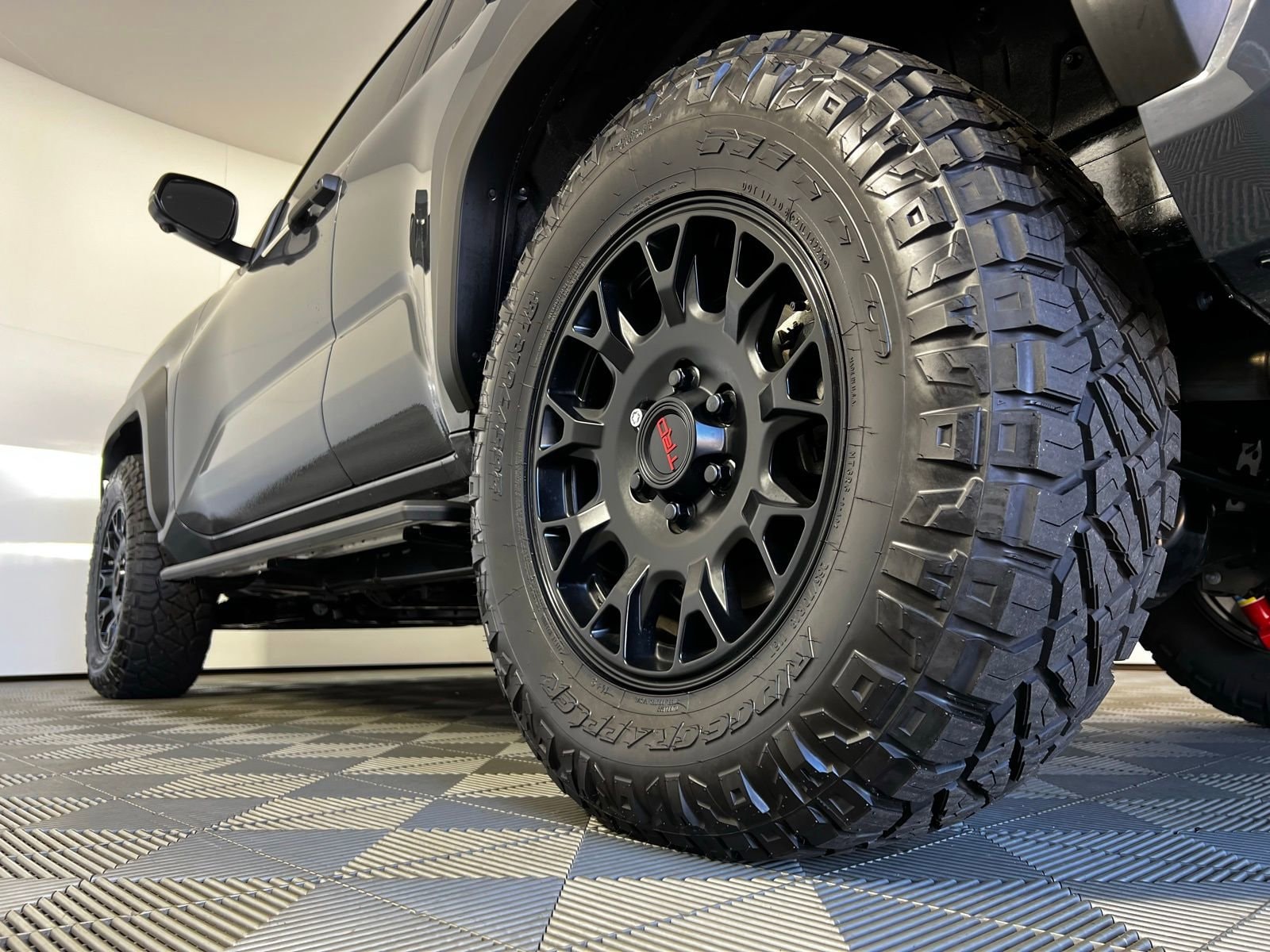 2025 Toyota 4Runner TRD Off-Road Premium - Photo 28