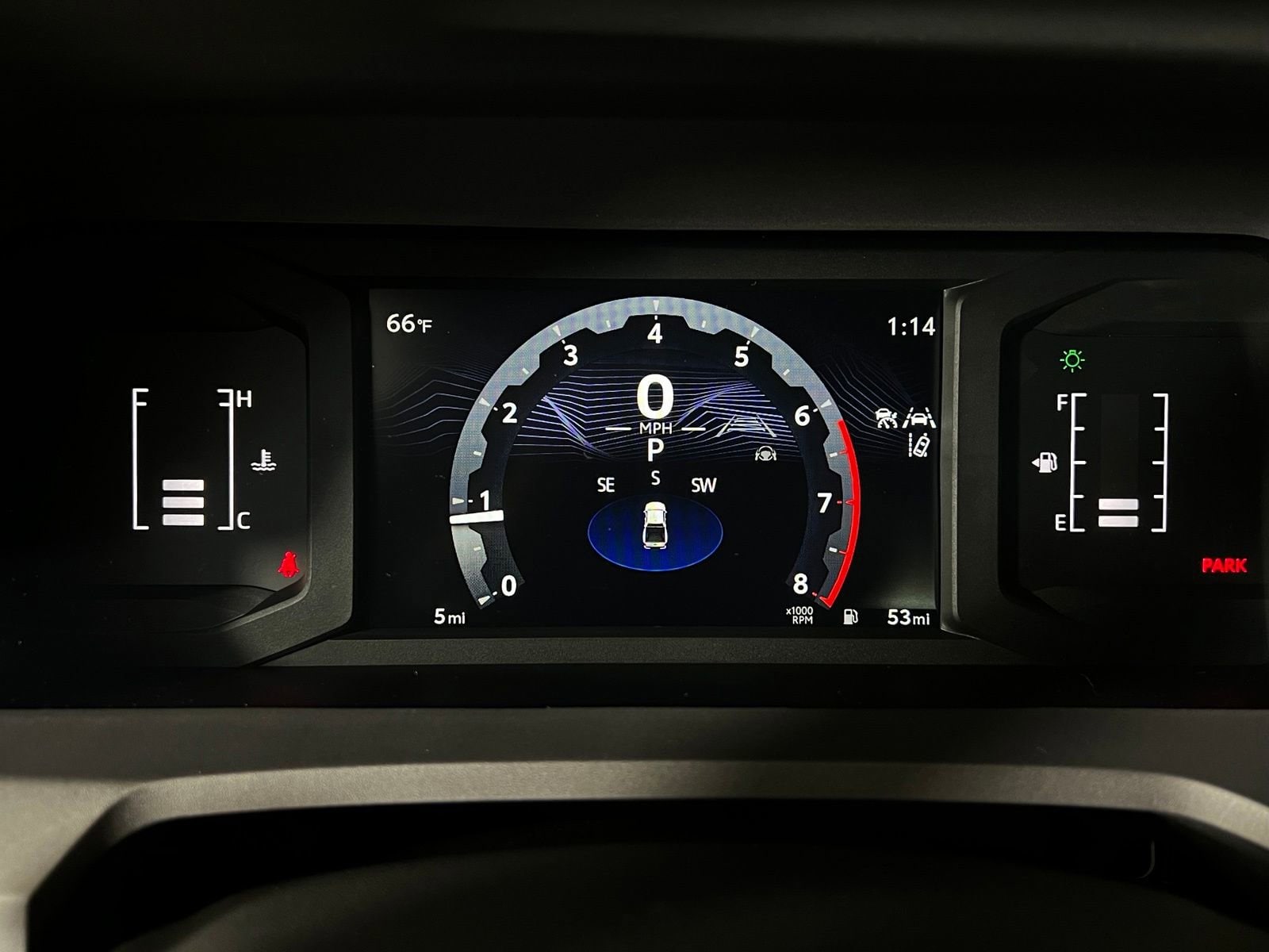2026 Toyota Tacoma SR5 - Photo 11