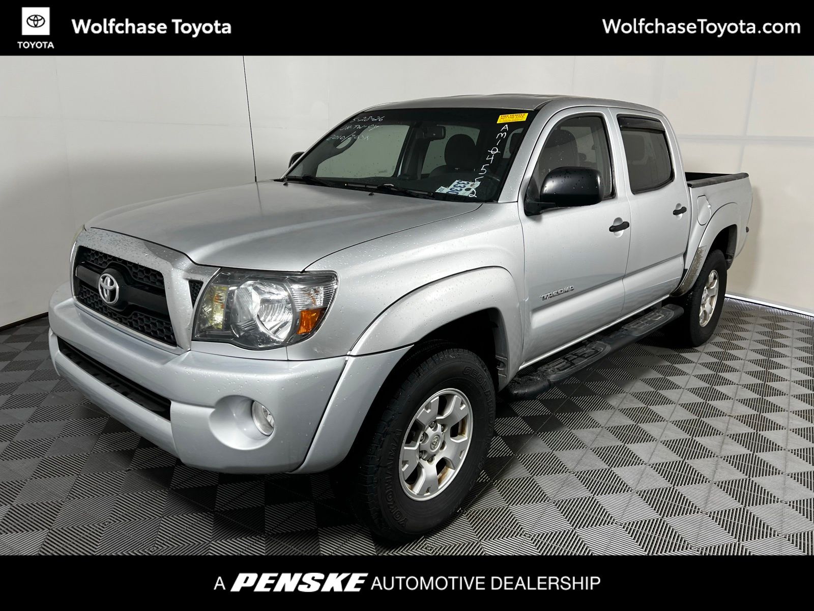 2010 Toyota Tacoma PreRunner Double Cab V6 5AT's photo