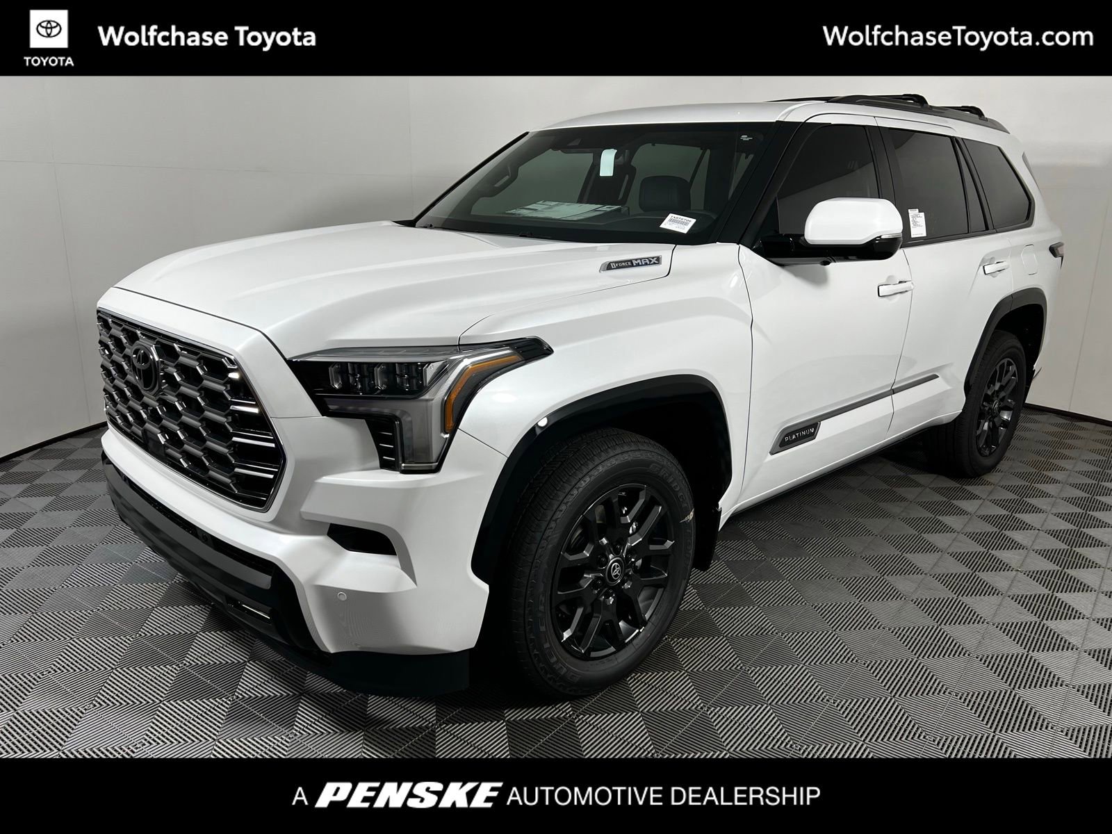 2026 Toyota Sequoia Platinum's photo