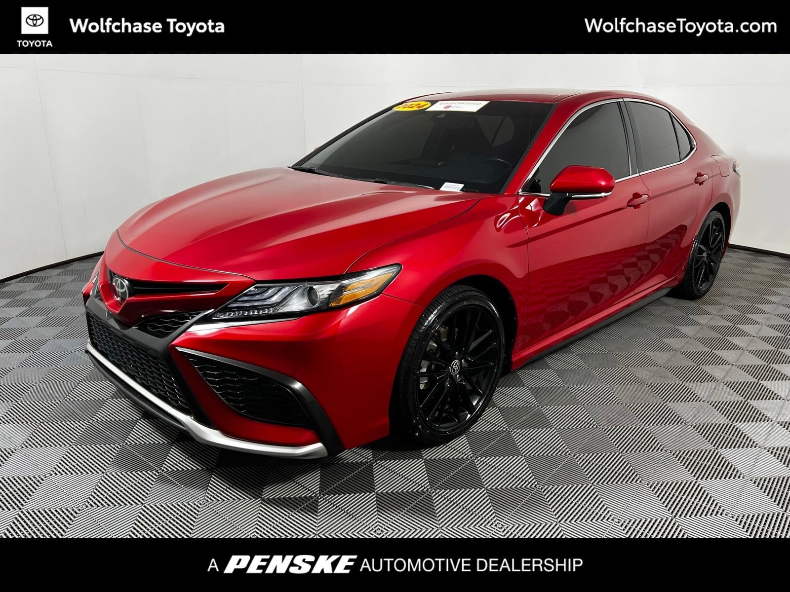 2024 Toyota Camry XSE's photo