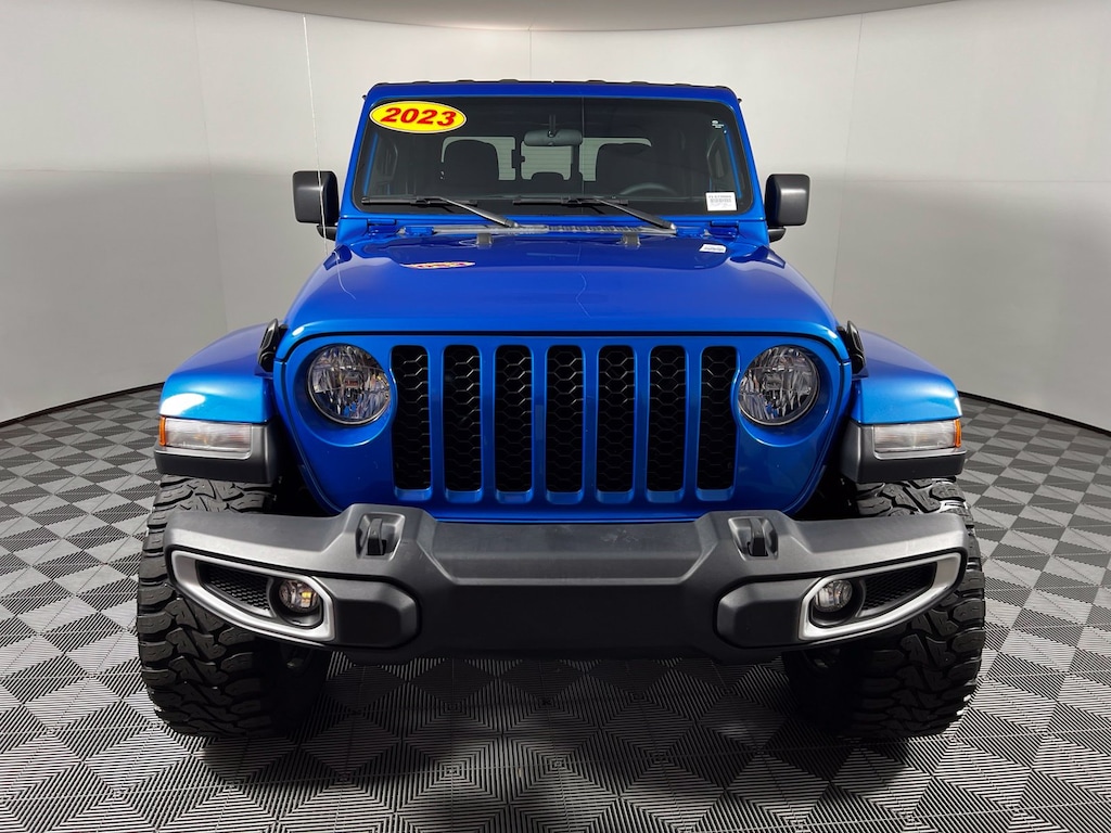 Used 2023 Jeep Gladiator Sport S Truck