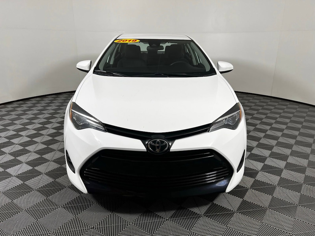 Used 2019 Toyota Corolla LE Sedan