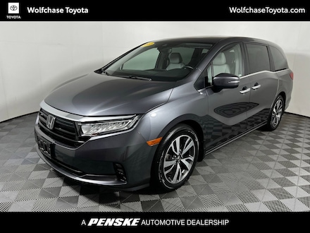 2023 Honda Odyssey Touring Van