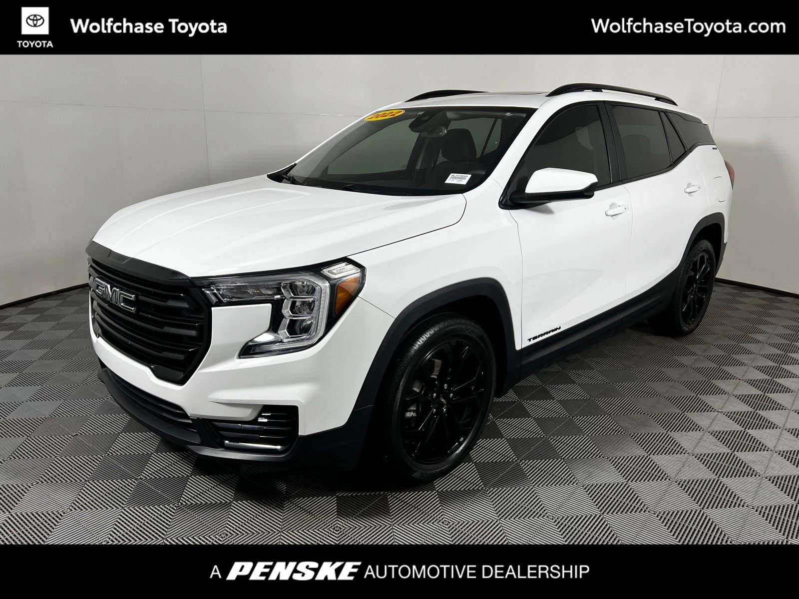 2022 GMC Terrain SLE's photo