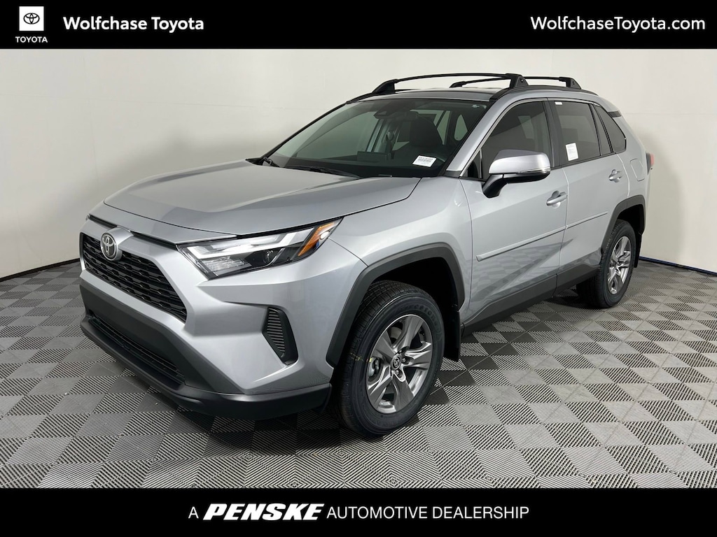 New 2025 Toyota RAV4 XLE XLE AWD SUV