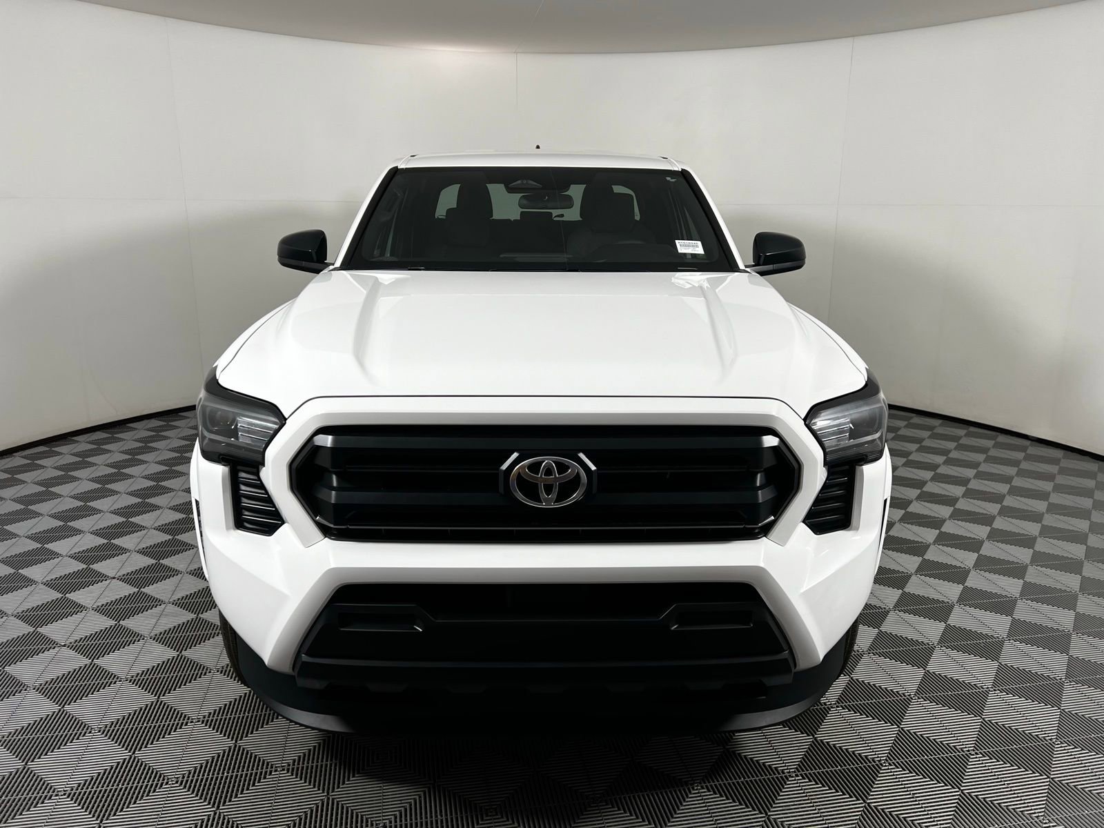 2026 Toyota Tacoma SR Double Cab photo 2