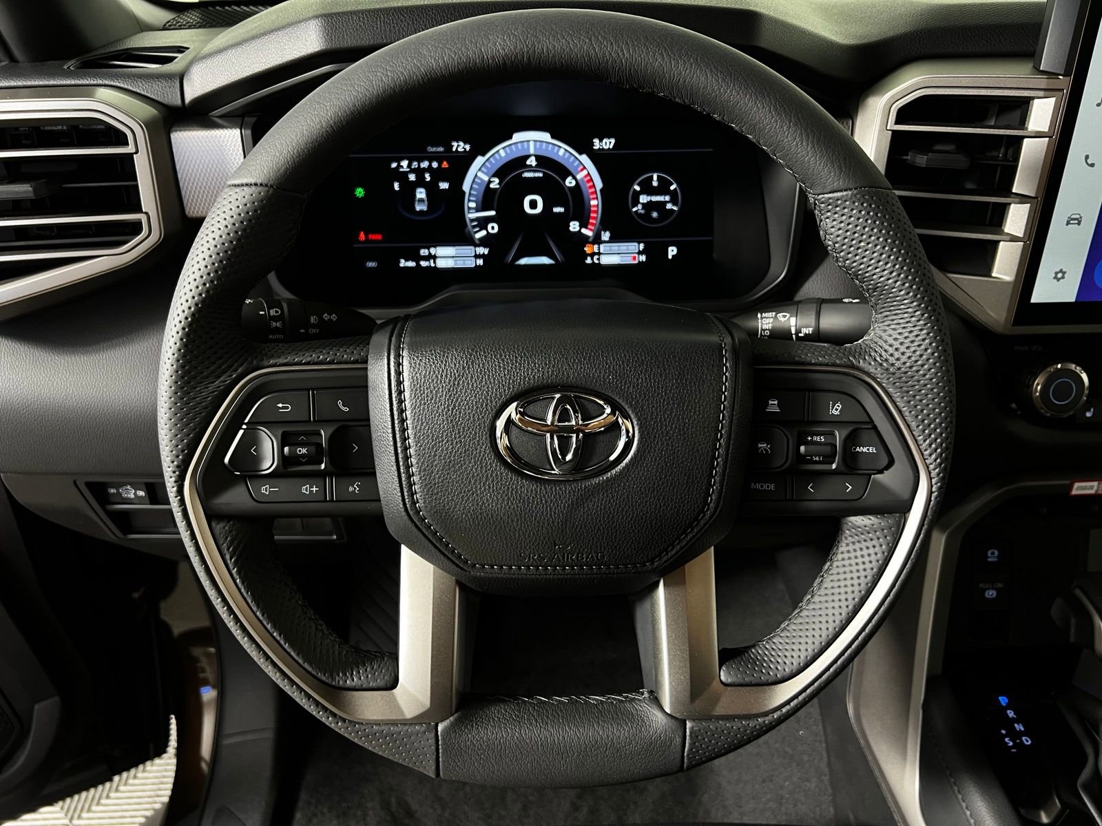2026 Toyota Tundra Limited - Photo 13