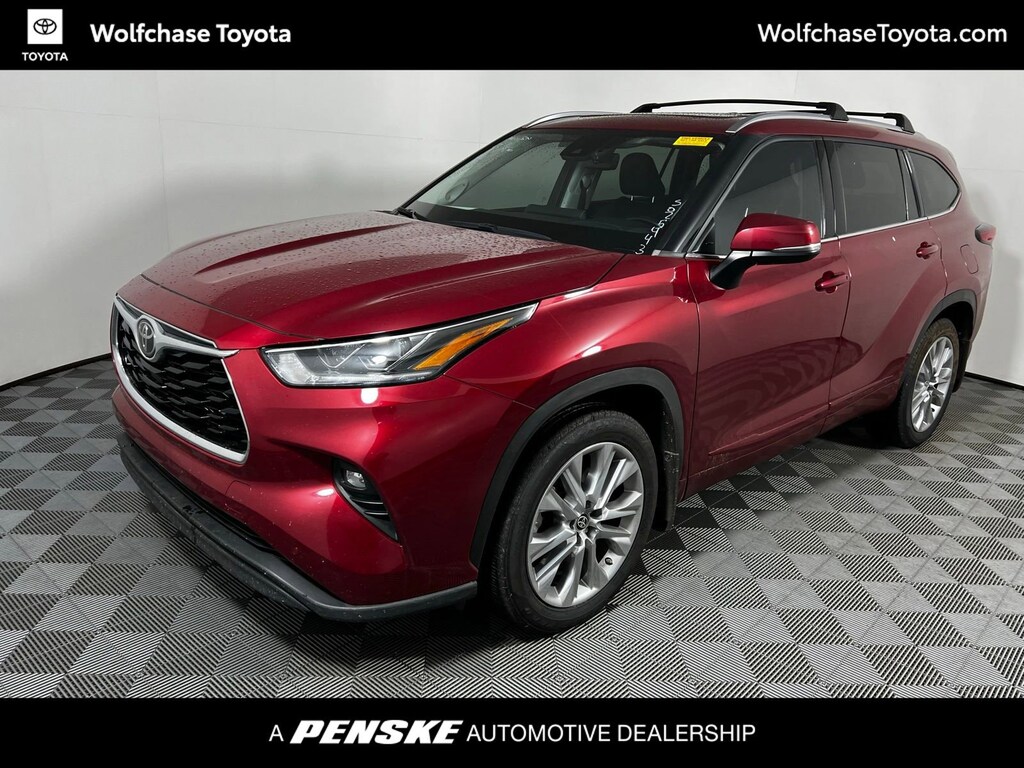 Used 2023 Toyota Highlander Limited SUV