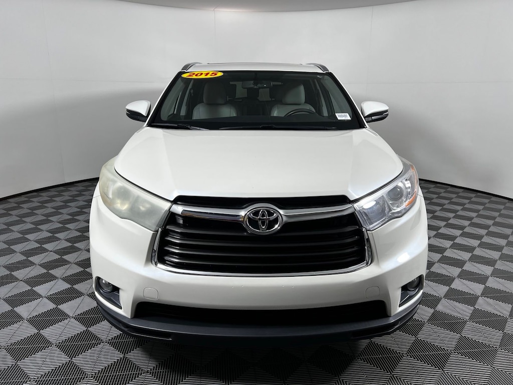 Used 2015 Toyota Highlander XLE V6 SUV
