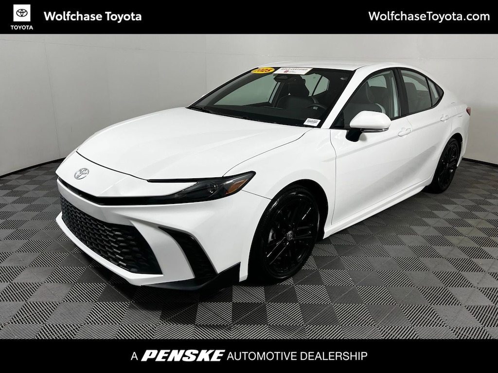 Certified 2025 Toyota Camry SE Sedan