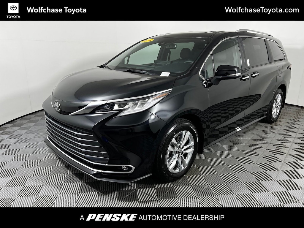 Used 2026 Toyota Sienna Limited Minivan/Van