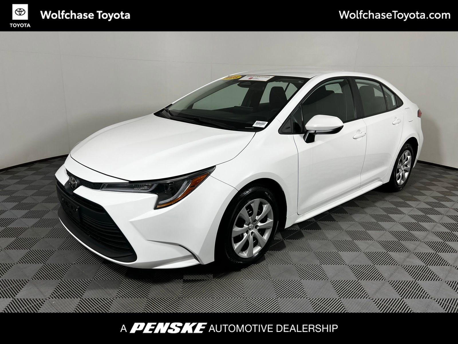 2025 Toyota Corolla LE