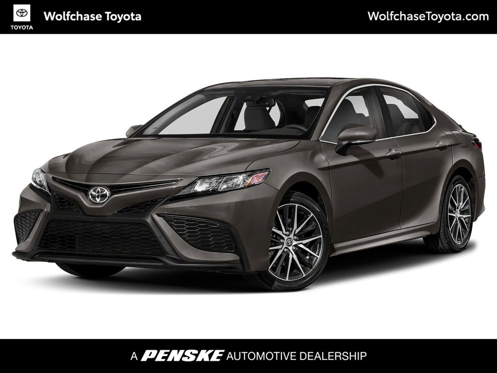 Used 2024 Toyota Camry SE Sedan