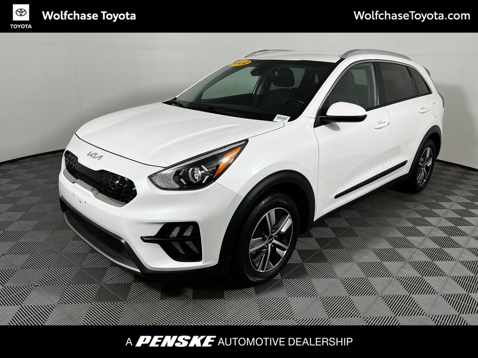 2022 Kia Niro LXS's photo