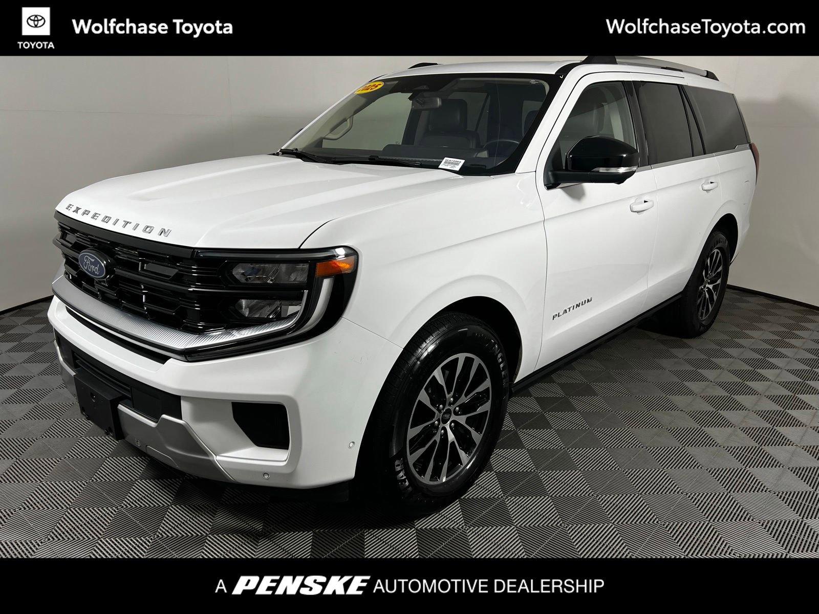 2025 Ford Expedition Platinum 4x4's photo