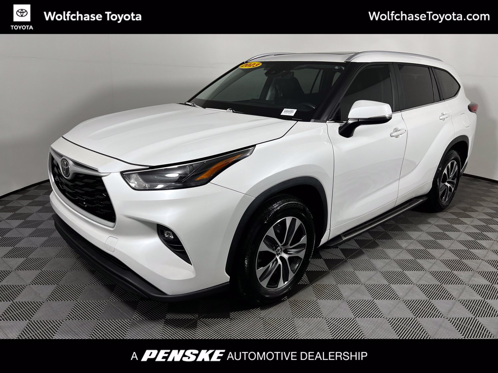 2023 Toyota Highlander XLE