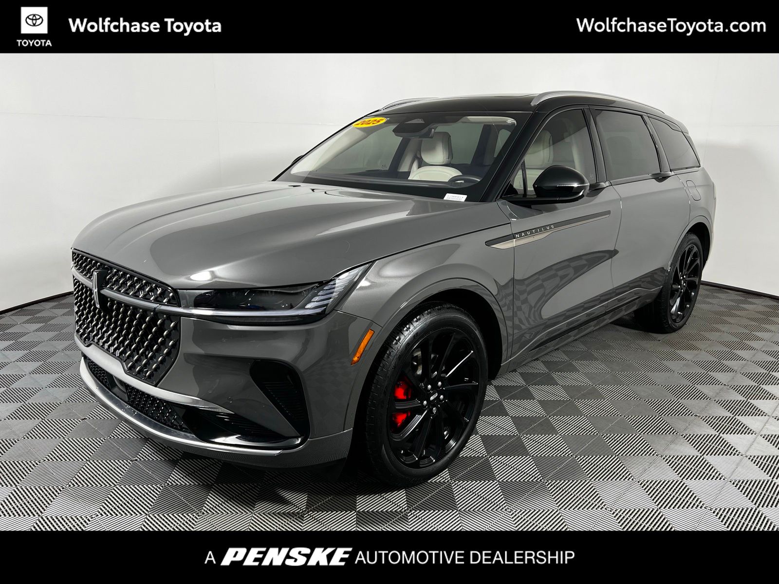 2025 Lincoln Nautilus Black Label AWD's photo