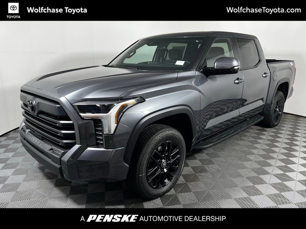 New 2026 Toyota Tundra SR5 SR5 CREWMAX 5.5