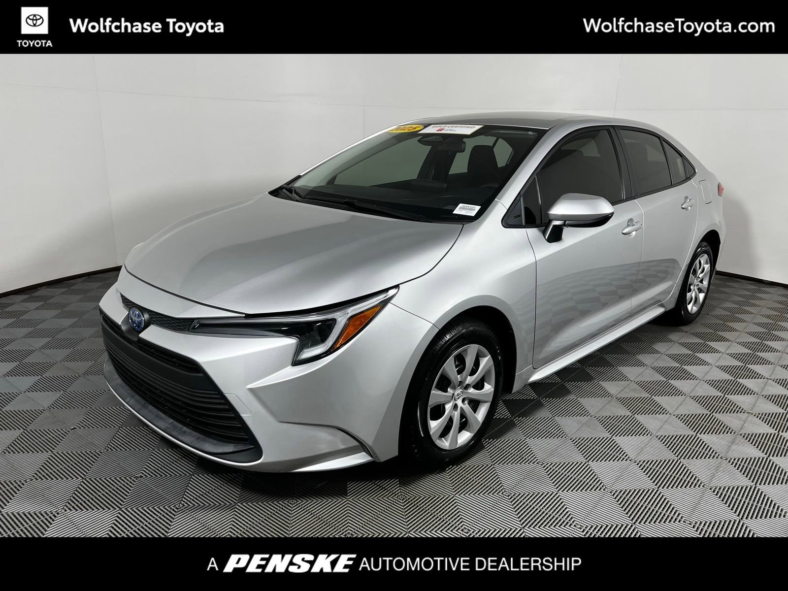 2025 Toyota Corolla LE