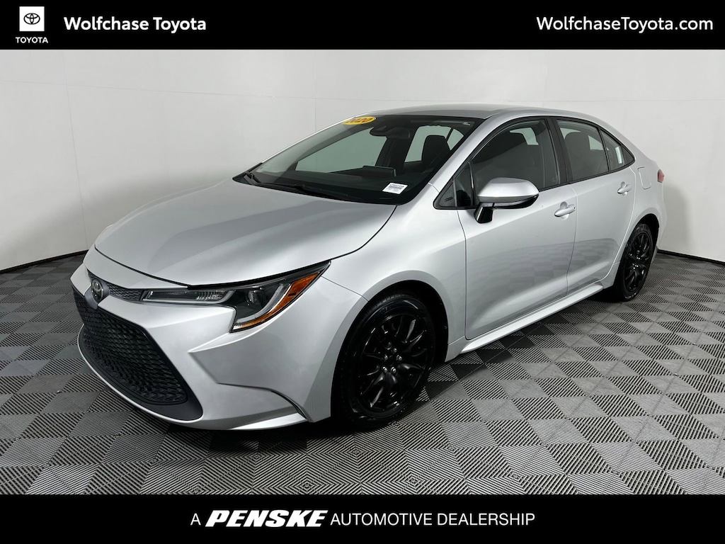 Used 2020 Toyota Corolla LE Sedan