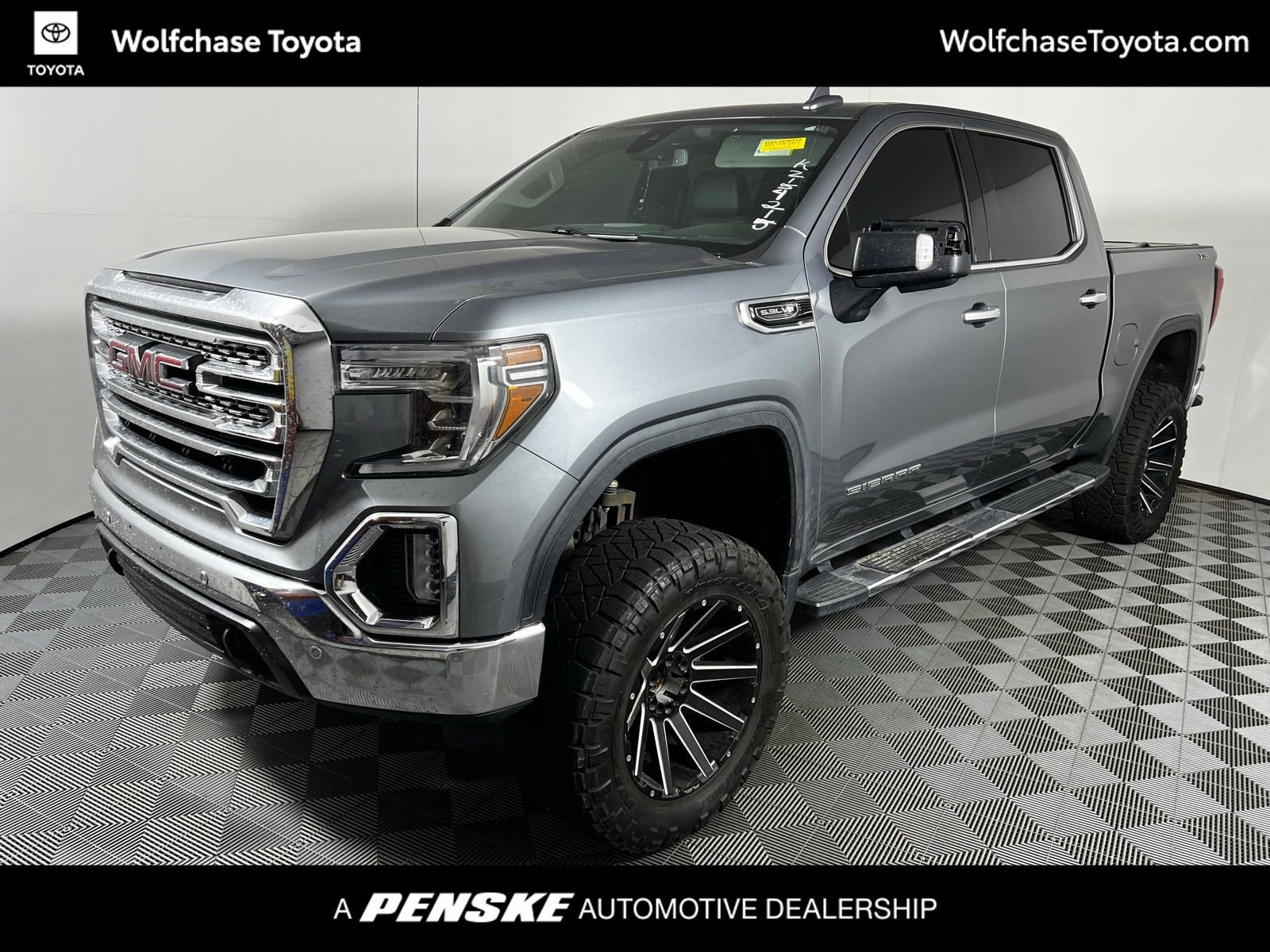 2019 GMC Sierra 4WD Crew Cab Standard Box SLT's photo