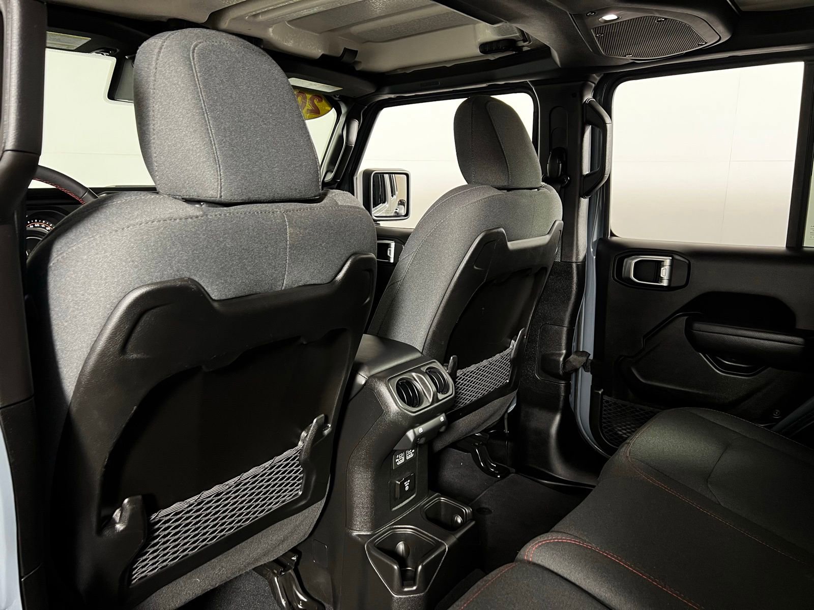 2025 Jeep Wrangler 4-Door Rubicon - Photo 21