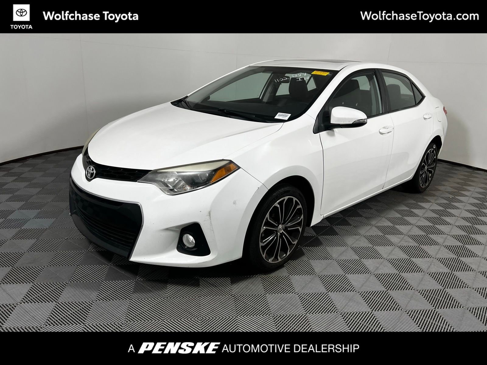 2015 Toyota Corolla S Plus