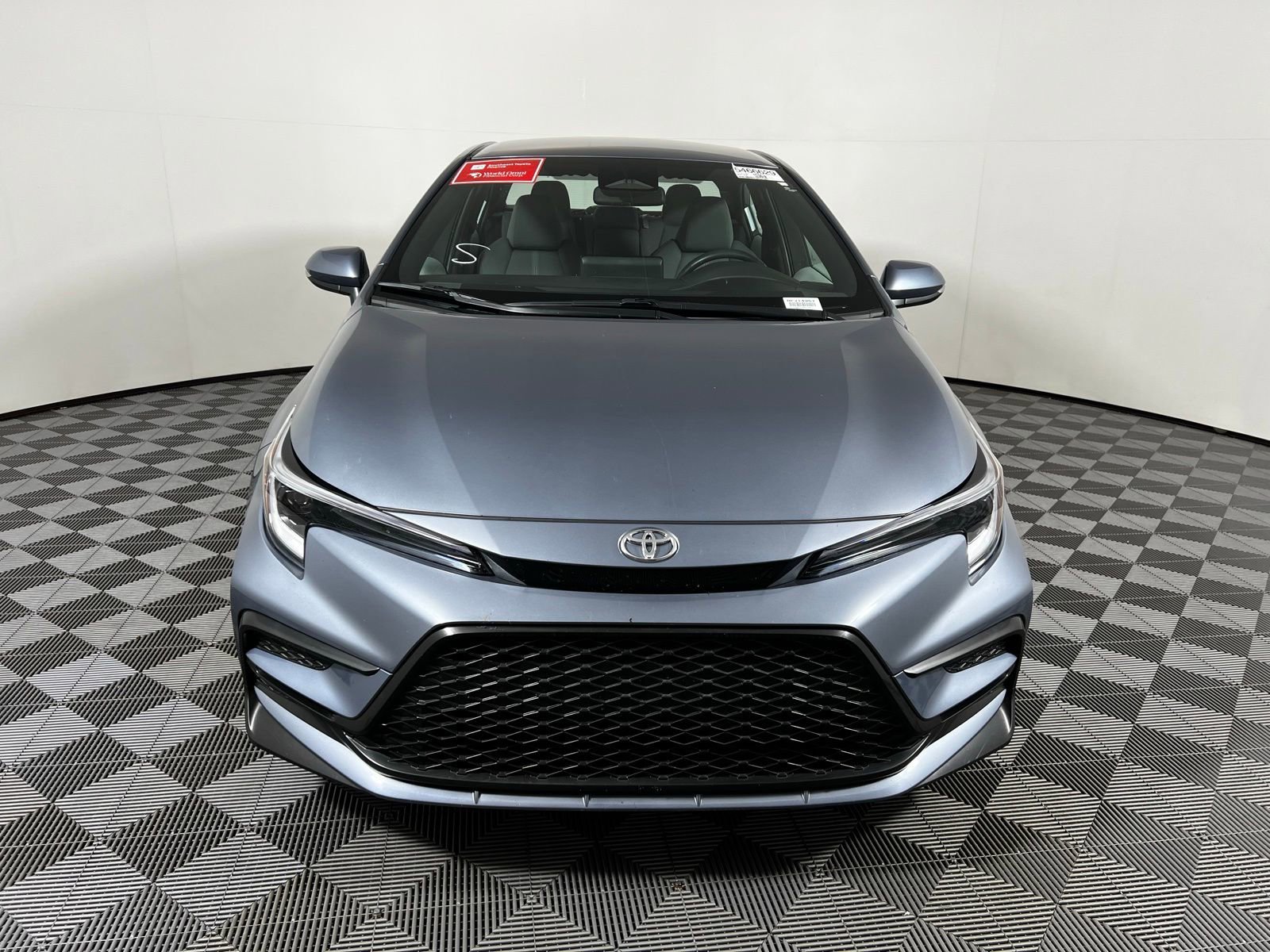 2024 Toyota Corolla SE photo 2
