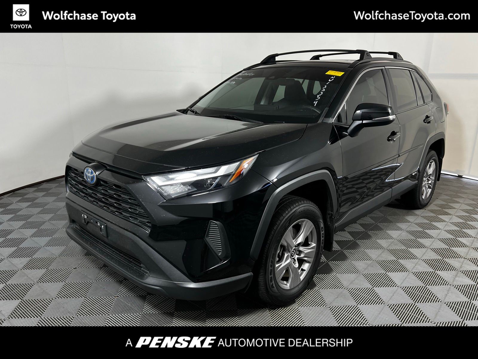2022 Toyota RAV4 Hybrid XLE AWD's photo