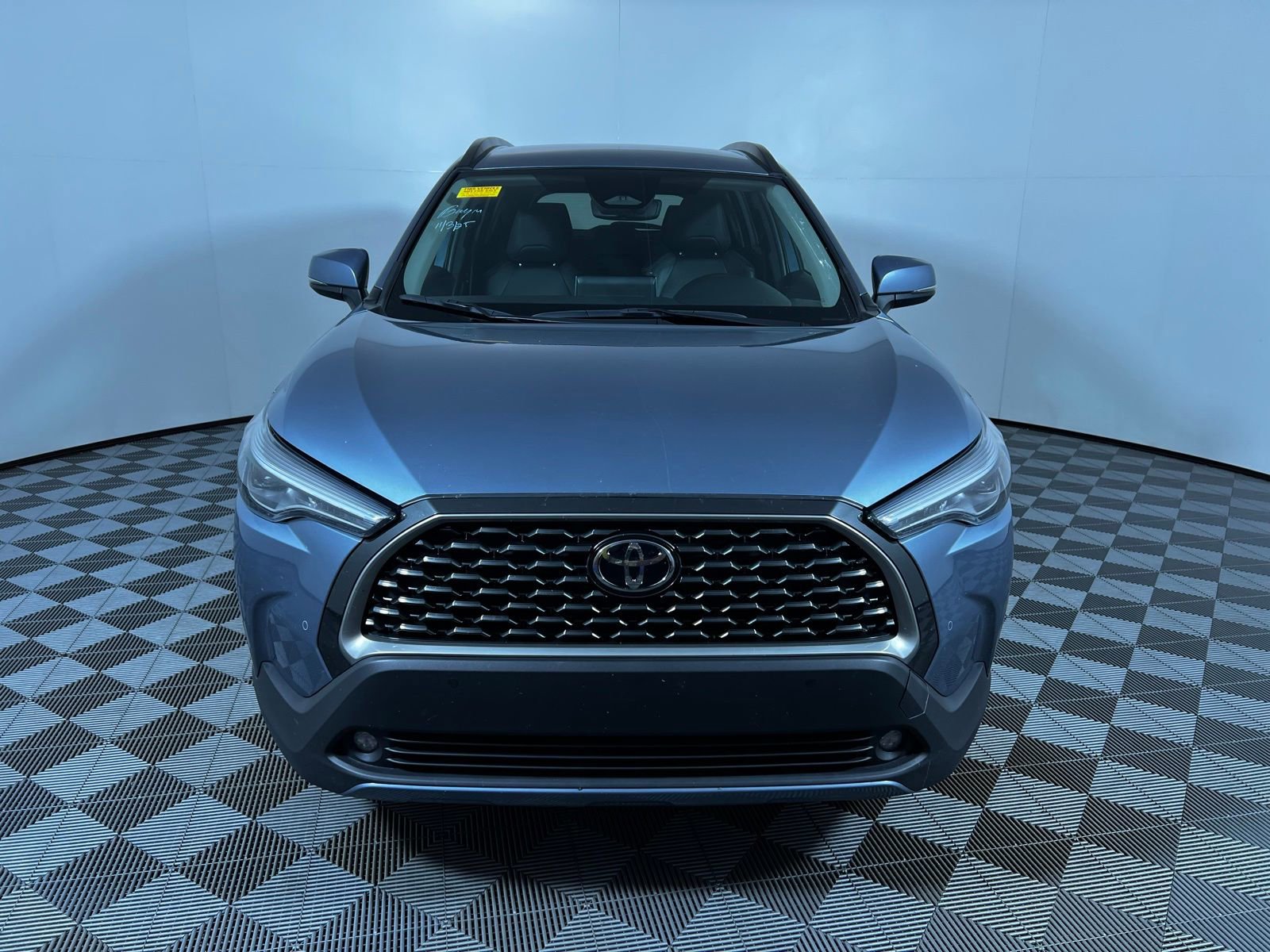 Used 2024 Toyota Corolla Cross XLE with VIN 7MUEAAAG1RV076248 for sale in Northfield, Minnesota