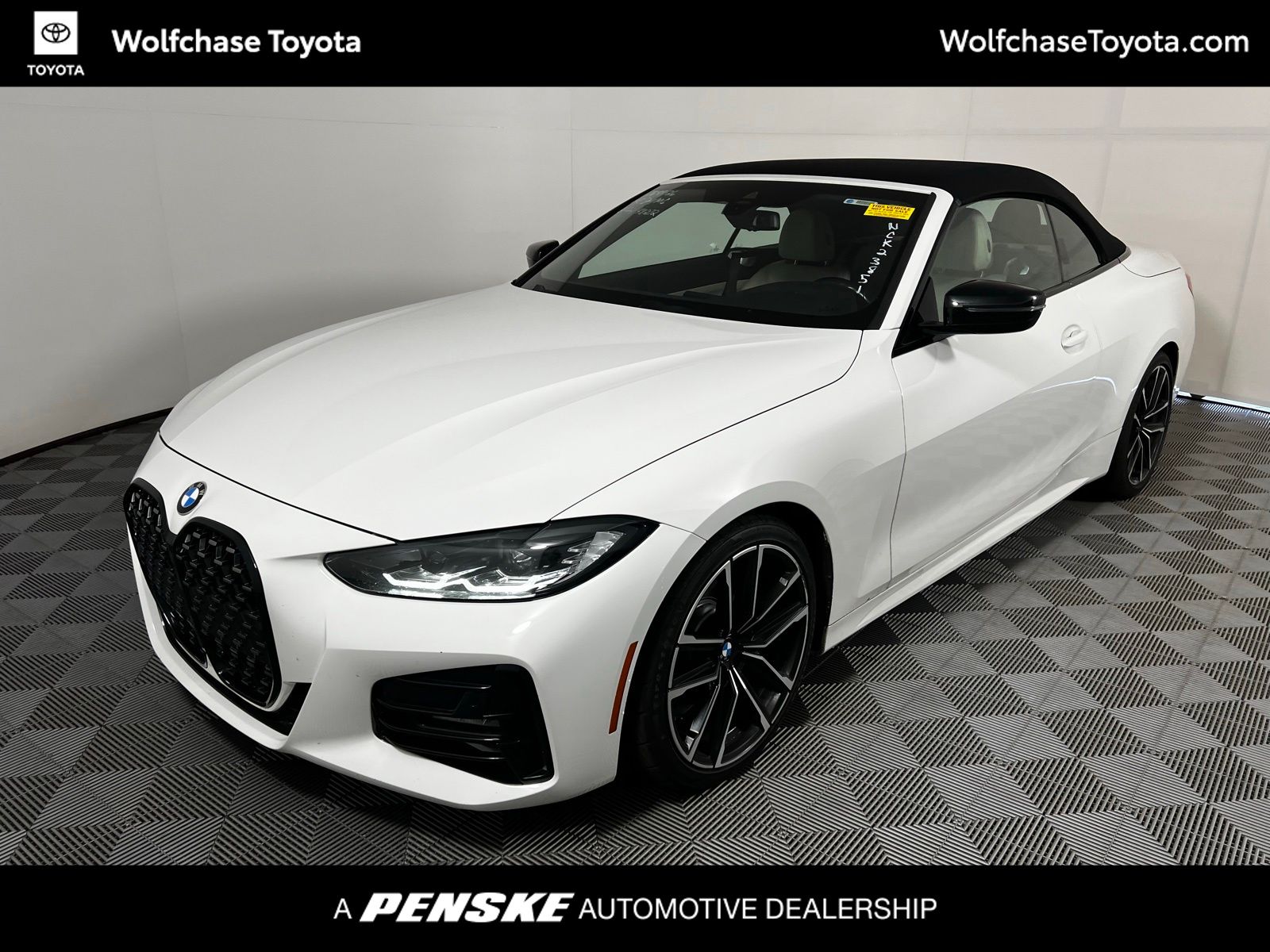 2022 BMW 4 Series 430i Convertible's photo