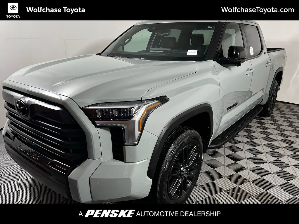 New 2026 Toyota Tundra Limited LIMITED CREWMAX 5.5