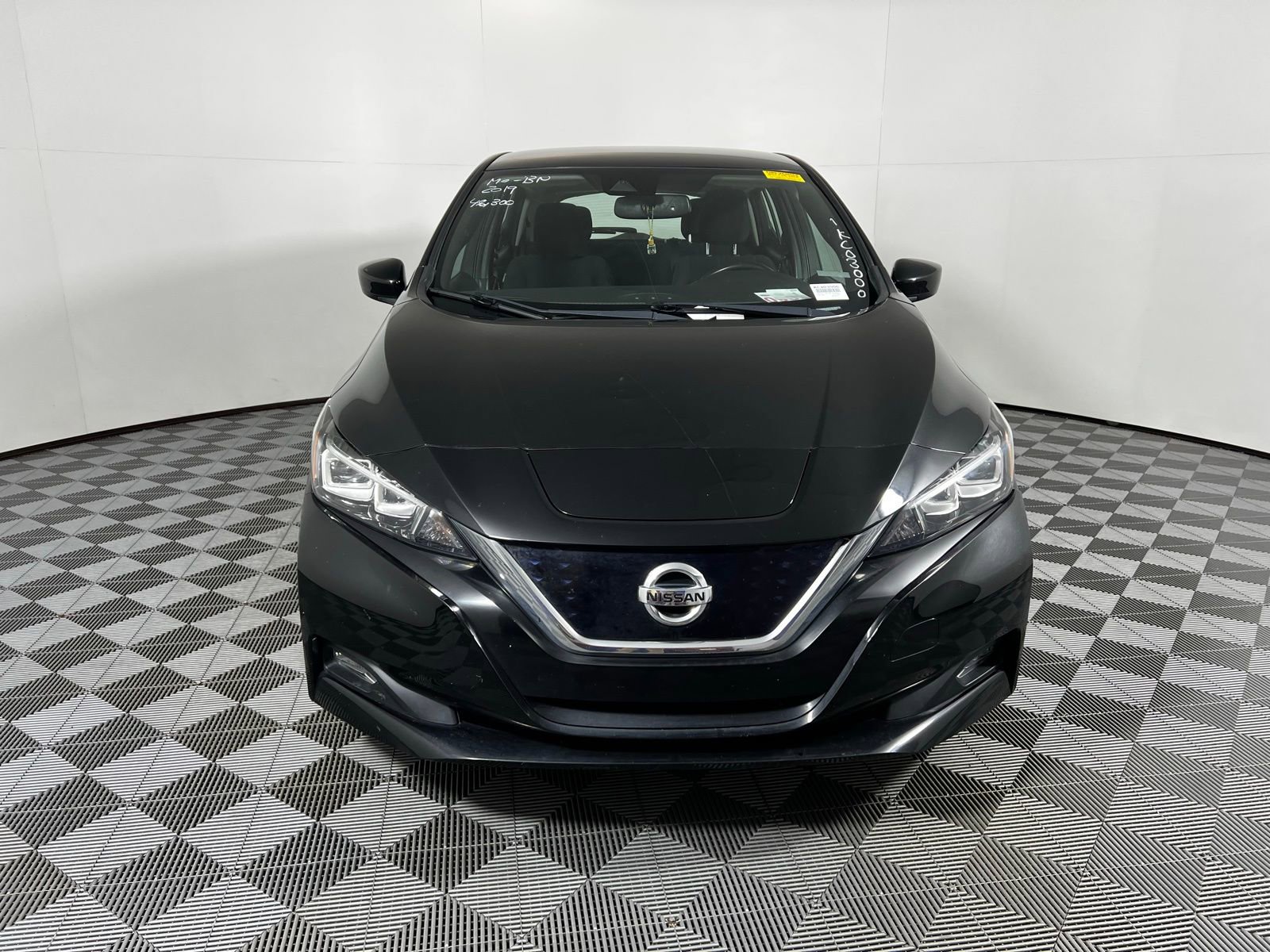 Used 2019 Nissan Leaf SV with VIN 1N4AZ1CP1KC303000 for sale in Memphis, TN